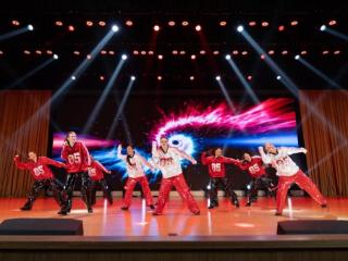 舞动青春架桥梁 五载情深连山海——第五届“江河之舞”中美青少年文化交流展演在镇江举办