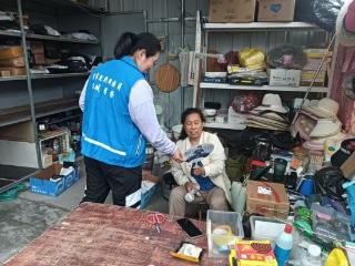 济宁市任城区安居街道靳庄社区开展店外经营专项检查活动