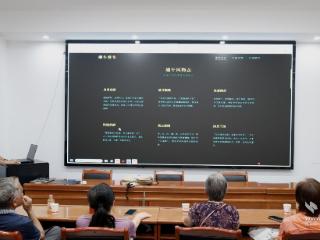 武汉交通职业学院开展端午智慧助老活动