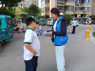 济宁市任城区李营街道汇翠园社区：禁毒宣传进社区 平安守护暖人心