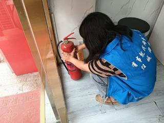 济宁市任城区阜桥街道菜市社区开展“安全生产 网格守护”志愿服务活动