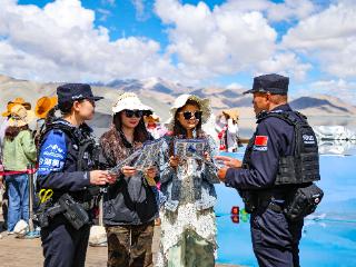 新疆克州：禁毒宣传进景区 筑牢辖区无毒防线