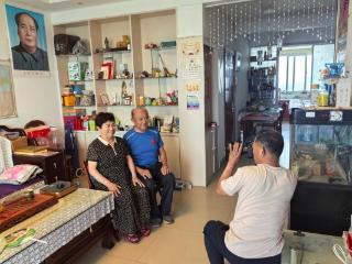 定格荣光岁月 传承红色基因——潍坊高新区新钢发展区用光影致敬老党员