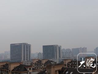 南北天气大不同！安徽淮河以北晴热 江南有强降水