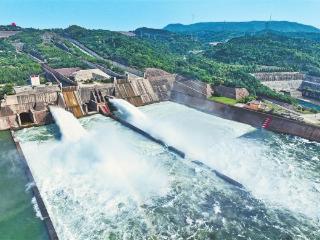 从50米高空到百亿库容 解密中原“治水记”丨星火“济”忆