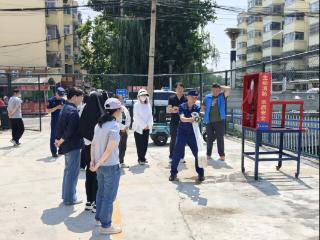 济宁市任城区阜桥街道枣店阁社区开展消防安全培训及应急演练 ，筑牢辖区安全防线