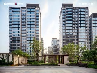 从热销霸榜到实景封藏：嘉和华府给江宁改善市场打了个样