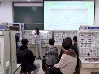 数智赋能课改 创新培育人才：郑州大学《电工学》打造新工科育人新范式