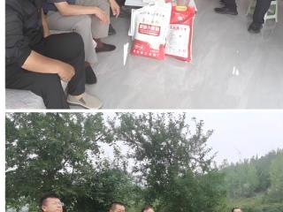 临沂市人民政府决策研究中心机关党支部到费县上杨湾调研驻村帮扶工作