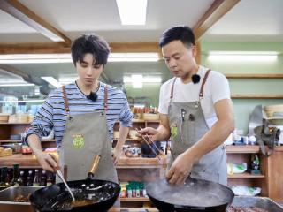 《中餐厅》“林大厨”：我变老了，但我对厨房的初心不变