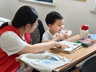 党旗映红暑托班，青春护航成长路——苏州农职院园林工程学院党支部志愿服务进社区