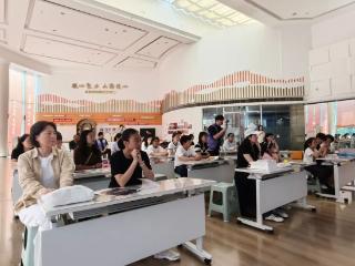 书香聚力润邻里 多元阅读赋能文明社区建设