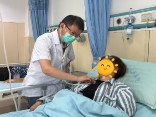 梅雨季诱发慢阻肺急性加重，医生科普正确养肺方式