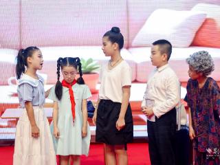 10年开设82期家长课堂之后 这所小学发生了什么变化