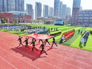 110支足球队齐聚郑州航空港区，2026年“省长杯”校园足球赛开赛