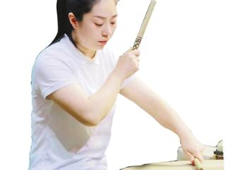 女鼓师