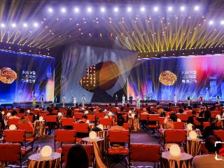 中国电影·同心破浪 |“2026中国电影导演之夜”盛大举行