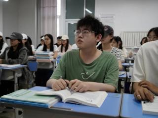 好样的，临沂科技职业学院2025级会计2班 ！