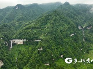 贵州绥阳：藏在深山里的姊妹瀑布