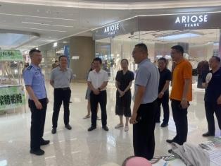 平安产险枣庄中心支公司：开展“奋进十五五，让保险更有底气”交通安全公益宣传活动