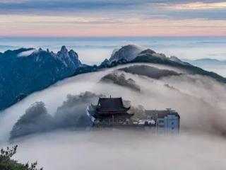 为应对台风，九华山风景区7月11日-12日暂停对外开放