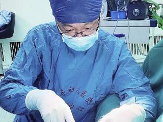 一放暑假，“凹凸胸”孩子扎堆小儿胸外科！抓住黄金期，微创矫正手术正当时……