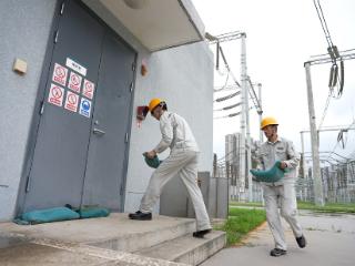 国网冀北电力全力守护汛期电网安全