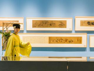 “中国历代绘画大系”主题展·北戴河特展开展