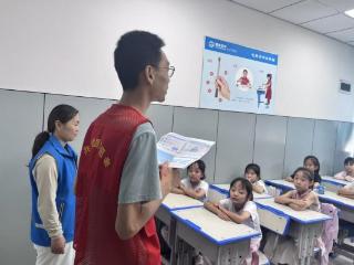济宁市任城区阜桥街道安阜街社区：筑牢安全防护网， 暑期防溺水安全讲座