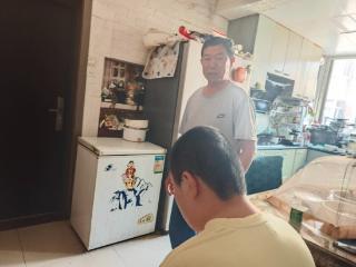 【南城故事汇】王益飞：七旬外公二十年坚守 温情守护残障外孙成长路