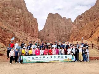2026首趟中国—中亚人文旅游班列（西安—阿拉木图）顺利返抵西安