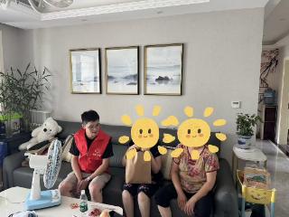 情暖童心护航成长 胡湾村走访慰问困境儿童
