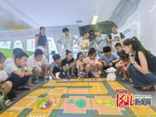 石家庄无极：多彩暑期暖民心 社区服务伴成长